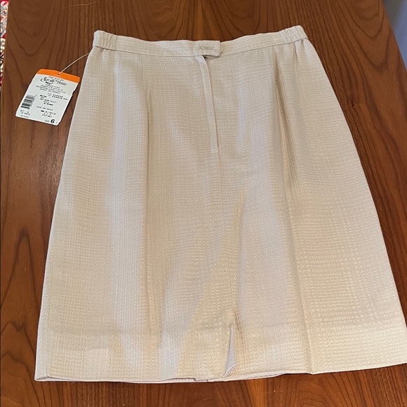 NWT Saville Suit Skirt & Blazer Classic Business Style Beige/Cream 6P Vintage - Picture 15 of 16